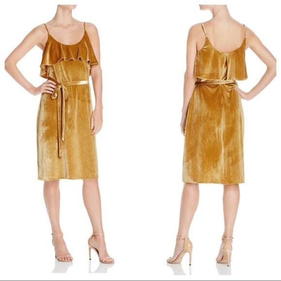 Elliatt Dresses & Skirts - ELLIATT Gold Velvet Velour Midi Ruffle Cocktail Dress Revolve Size Large Party